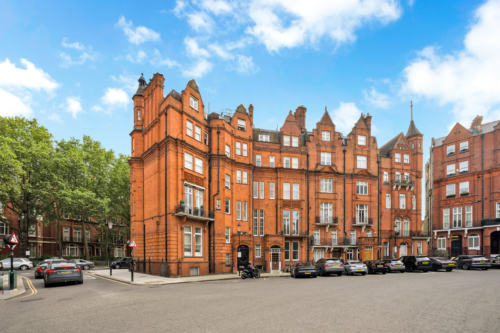 Hans Place, Knightsbridge, London
