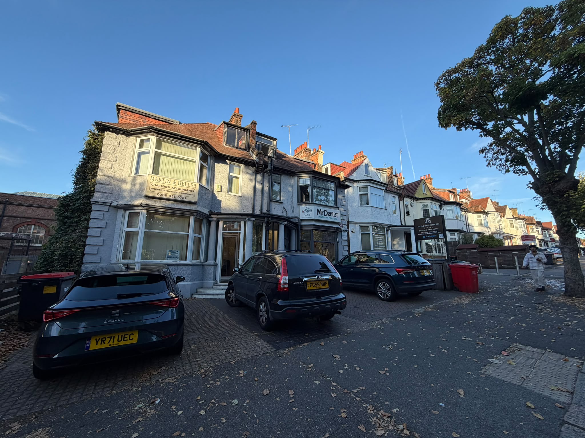 North End Road, Golders Green, London