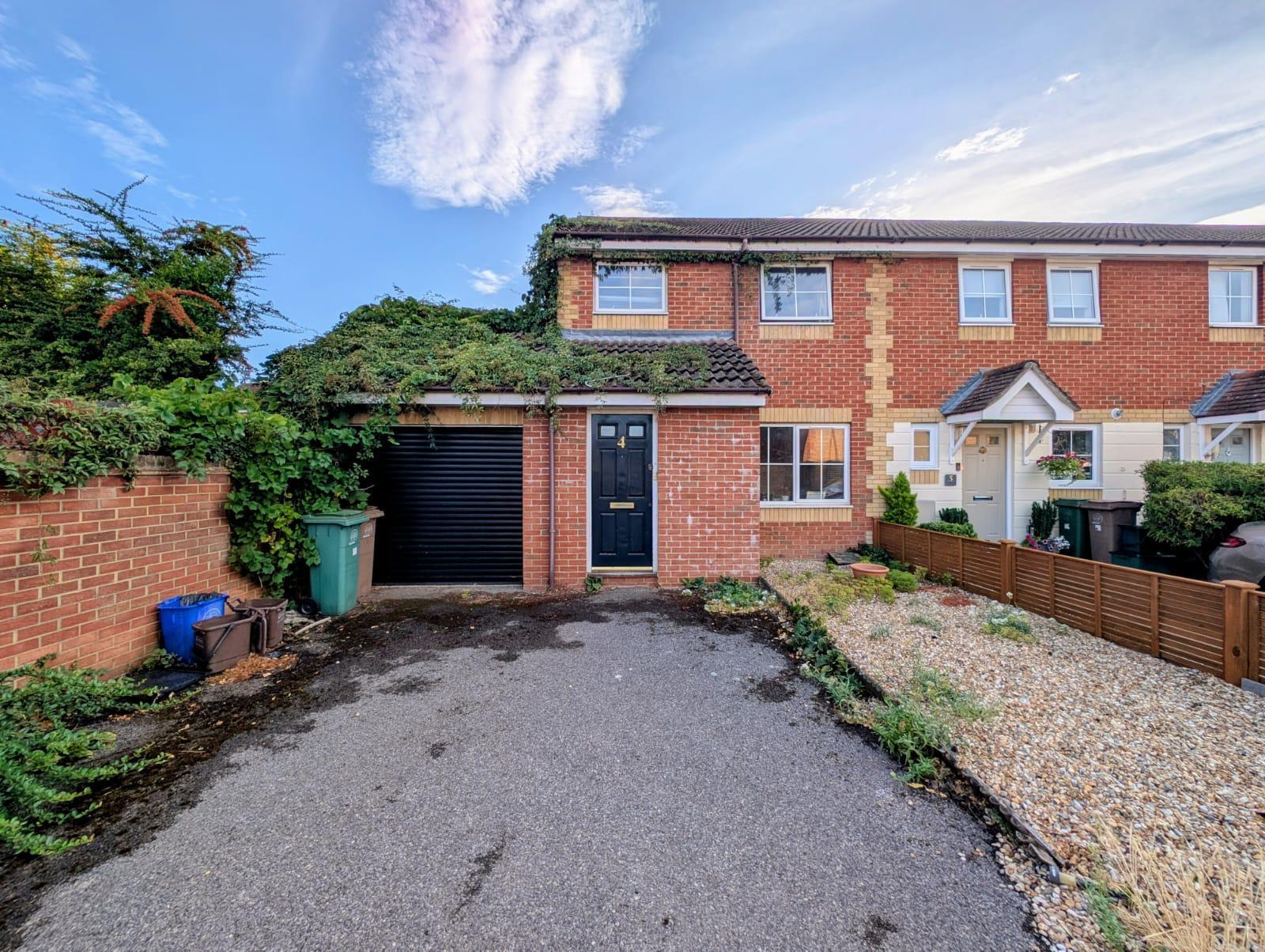 Eindhoven Close, Carshalton, Surrey