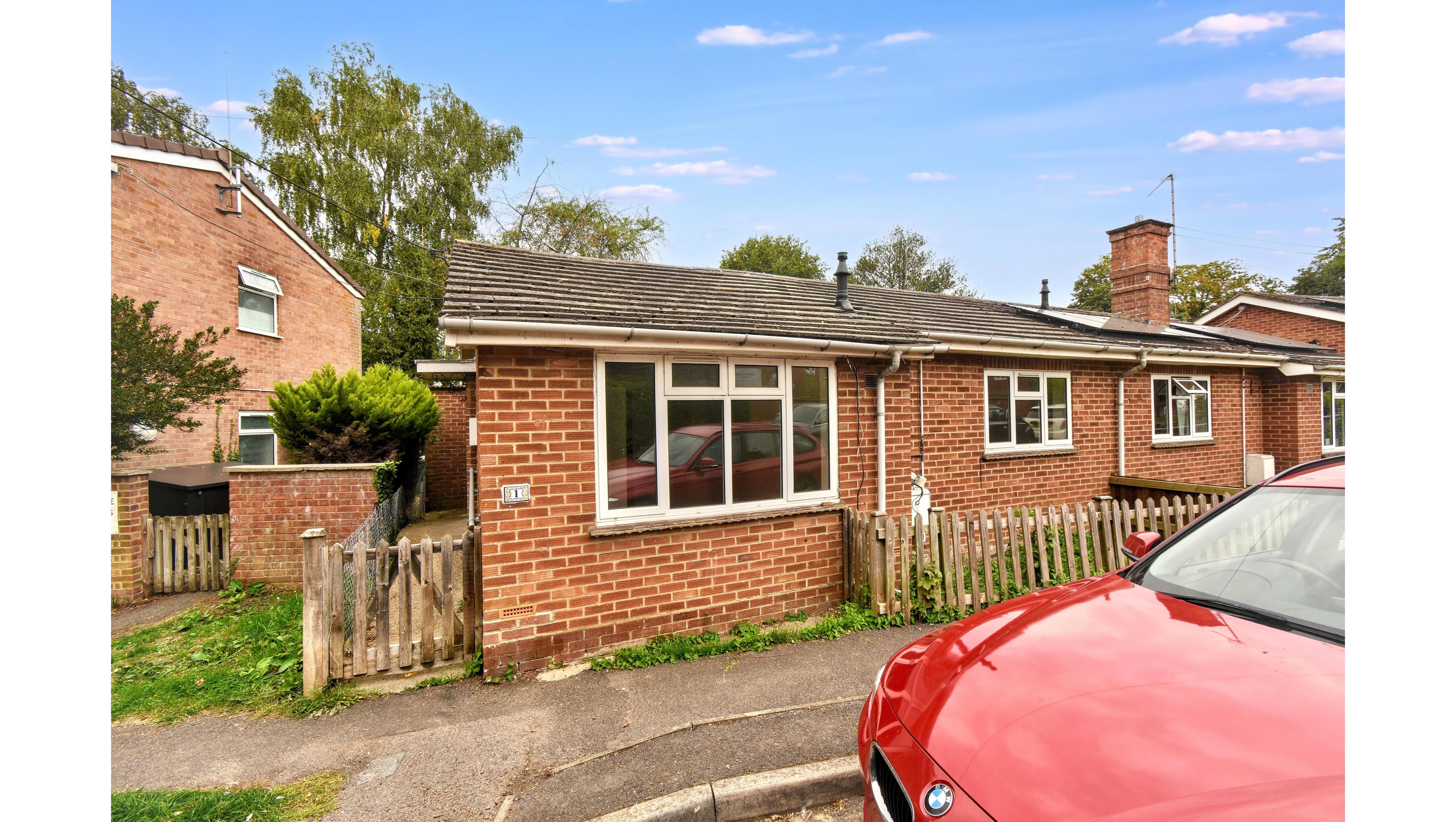 Sprents Lane, Overton, Basingstoke, Hampshire